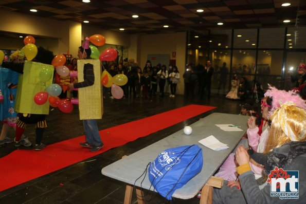 Concurso Trajes Reciclados Carnaval 2017-Fuente imagen Area Comunicacion Ayuntamiento Miguelturra-073