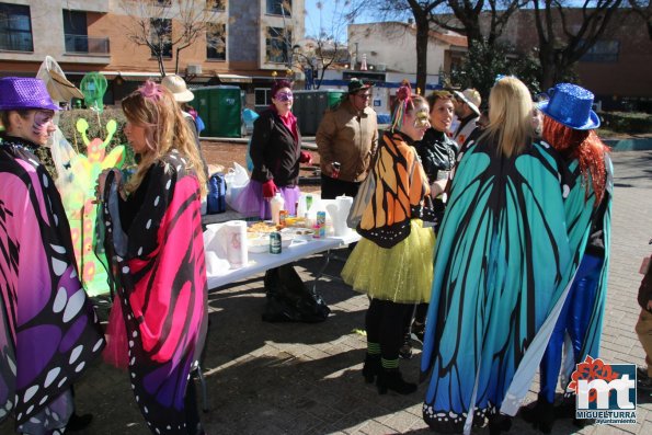 Comida en el Parque Doctor Fleming-domingo-Carnaval 2018-Fuente imagen Area Comunicacion Ayuntamiento Miguelturra-009