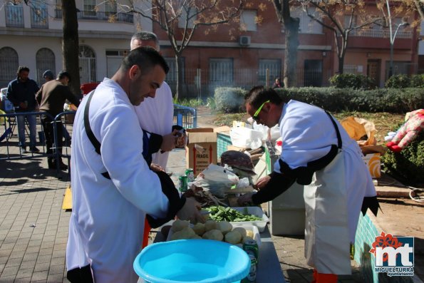 Comida en el Parque Doctor Fleming-domingo-Carnaval 2018-Fuente imagen Area Comunicacion Ayuntamiento Miguelturra-012