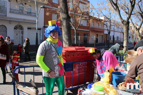 Comida en el Parque Doctor Fleming-domingo-Carnaval 2018-Fuente imagen Area Comunicacion Ayuntamiento Miguelturra-020