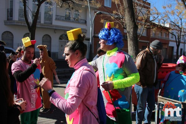 Comida en el Parque Doctor Fleming-domingo-Carnaval 2018-Fuente imagen Area Comunicacion Ayuntamiento Miguelturra-033