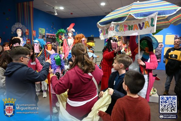 visitasmuseocarnaval2026-Fuente imagen Area Comunicación Ayuntamiento de Miguelturra-032