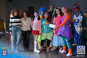 27-Premiosdomingopinata