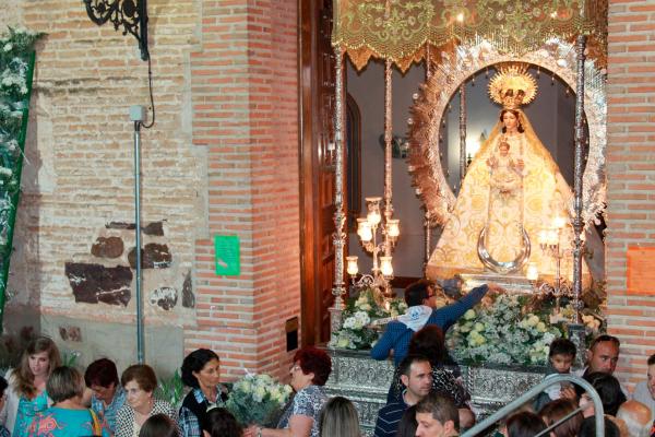 Pregon y ofrenda de flores a la Virgen de la Estrella-2013-09-07-fuente Areas de Cultura y Deportes-023