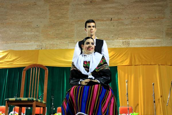 Pregon y ofrenda de flores a la Virgen de la Estrella-2013-09-07-fuente Areas de Cultura y Deportes-039