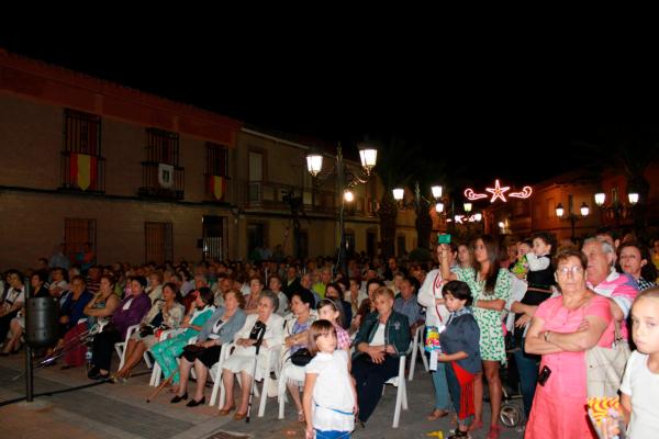 Pregon y ofrenda de flores a la Virgen de la Estrella-2013-09-07-fuente Areas de Cultura y Deportes-060