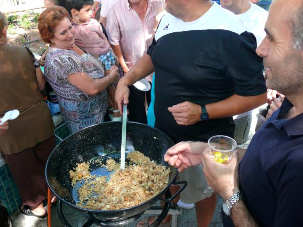 paella popular y comidas-2013-09-14-fuente Area Comunicacion Municipal-059