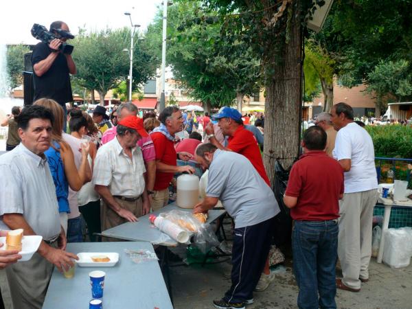 paella popular y comidas-2013-09-14-fuente Area Comunicacion Municipal-063