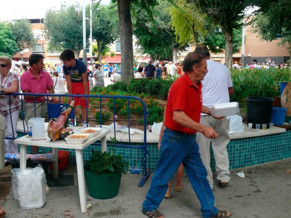 paella popular y comidas-2013-09-14-fuente Area Comunicacion Municipal-066