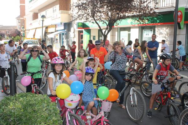 Dia de la Bicicleta Ferias-2014-09-11-fuente Area de Deportes Ayuntamiento Miguelturra-008