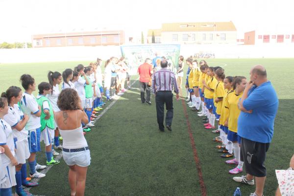 Trofeo Futbol Femenino Villa Miguelturra Homenaje a Pilar Leon Diaz-2014-09-14-fuente Area de Deportes-022