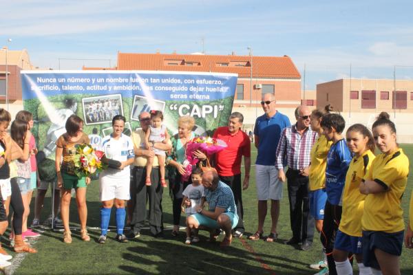 Trofeo Futbol Femenino Villa Miguelturra Homenaje a Pilar Leon Diaz-2014-09-14-fuente Area de Deportes-037