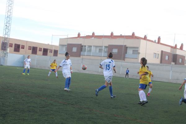 Trofeo Futbol Femenino Villa Miguelturra Homenaje a Pilar Leon Diaz-2014-09-14-fuente Area de Deportes-067