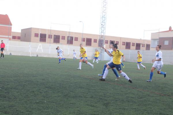 Trofeo Futbol Femenino Villa Miguelturra Homenaje a Pilar Leon Diaz-2014-09-14-fuente Area de Deportes-069