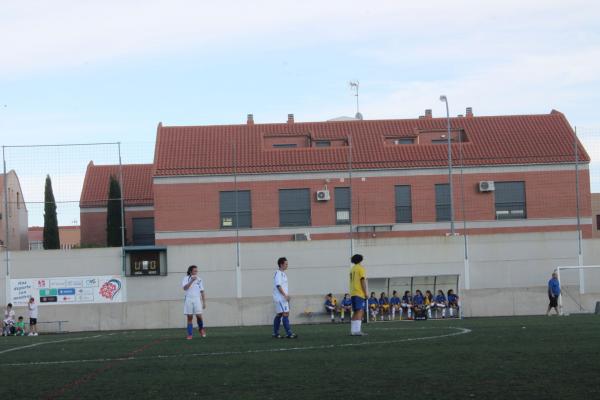 Trofeo Futbol Femenino Villa Miguelturra Homenaje a Pilar Leon Diaz-2014-09-14-fuente Area de Deportes-076