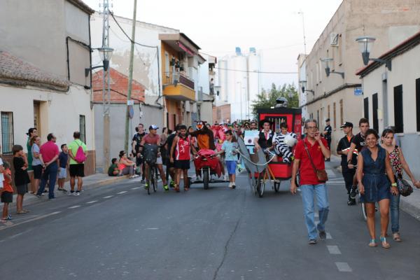 Concurso Autos Churrilocos Ferias-2014-09-14-fuente Area de Comunicacion-112