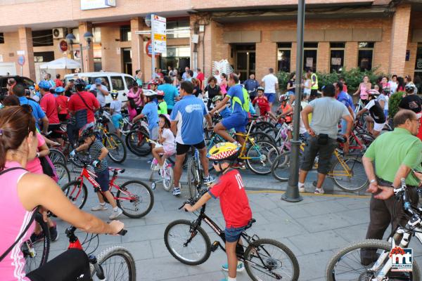 Dia de la Bicicleta Ferias-2015-09-10-fuente Area de Comunicación Municipal-008