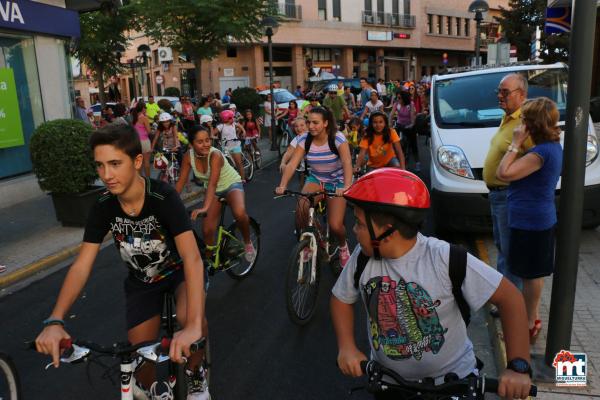 Dia de la Bicicleta Ferias-2015-09-10-fuente Area de Comunicación Municipal-052