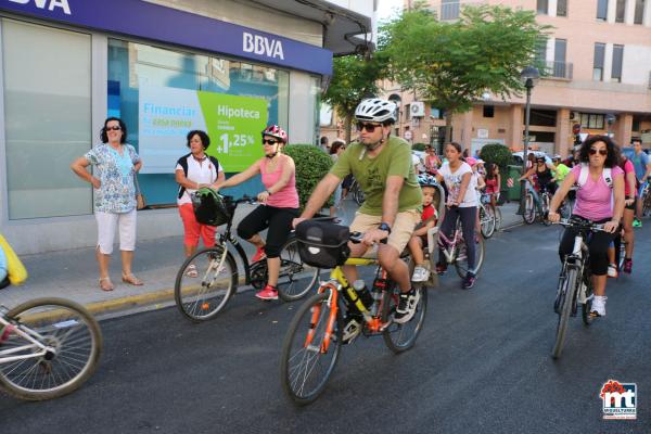 Dia de la Bicicleta Ferias-2015-09-10-fuente Area de Comunicación Municipal-053