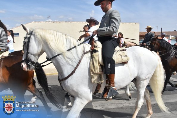 pasacalles-caballo-ferias2024-Fuente imagen Area Comunicación Ayuntamiento de Miguelturra-033