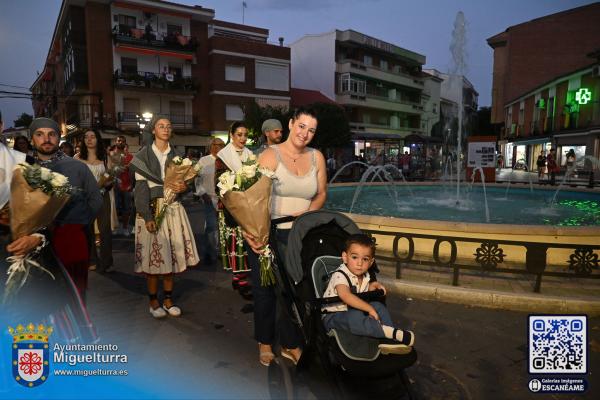 ofrendafloral-pregonferias2026-Fuente imagen Area Comunicación Ayuntamiento de Miguelturra-077