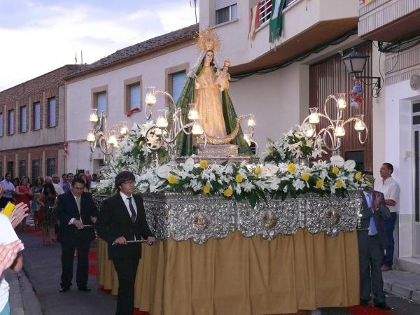 Procesion Virgen de la Salud - fiestas del Barrio Oriente-2013-07-21-fuente Area Comunicacion Municipal-031