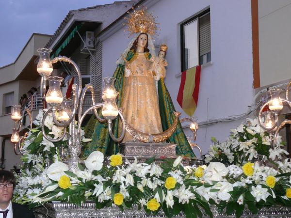 Procesion Virgen de la Salud - fiestas del Barrio Oriente-2013-07-21-fuente Area Comunicacion Municipal-033
