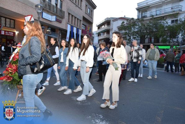 Ofrenda Floral Cristo 2024-Fuente imagen Area Comunicación Ayuntamiento de Miguelturra-017