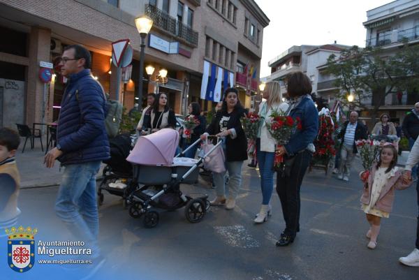 Ofrenda Floral Cristo 2024-Fuente imagen Area Comunicación Ayuntamiento de Miguelturra-044