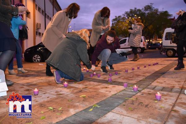 Dia internacional contra la violencia de genero-2019-11-25-fuente imagenes Area de Comunicacion Ayuntamiento Miguelturra-046