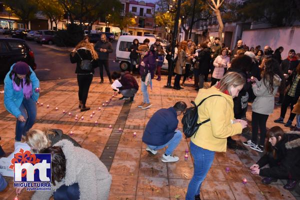Dia internacional contra la violencia de genero-2019-11-25-fuente imagenes Area de Comunicacion Ayuntamiento Miguelturra-051