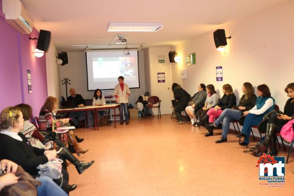 Actos contra la violencia genero 2016-Jornada contra la prostitucion-fuente Area de Comunicacion Municipal-001