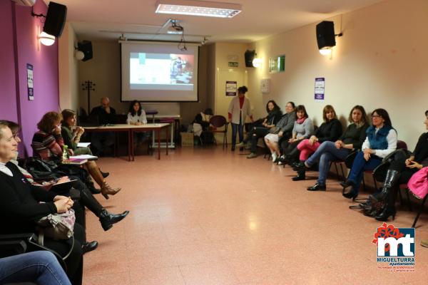 Actos contra la violencia genero 2016-Jornada contra la prostitucion-fuente Area de Comunicacion Municipal-002