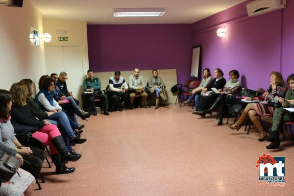 Actos contra la violencia genero 2016-Jornada contra la prostitucion-fuente Area de Comunicacion Municipal-005