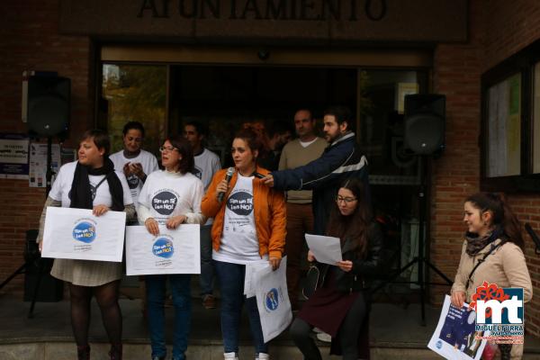 Actos contra la violencia genero 2016-Marcha contra la Violencia-fuente Area de Comunicacion Municipal-009