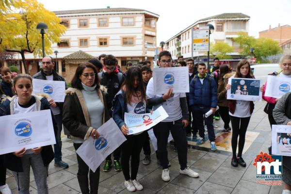 Actos contra la violencia genero 2016-Marcha contra la Violencia-fuente Area de Comunicacion Municipal-030