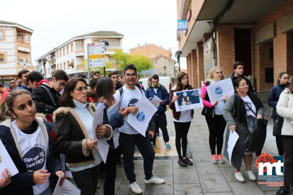 Actos contra la violencia genero 2016-Marcha contra la Violencia-fuente Area de Comunicacion Municipal-035