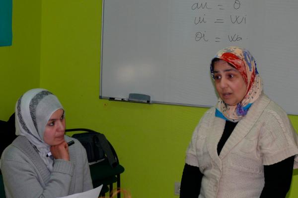 Curso de arabe y frances -Centro de la Mujer-2014-04-01-fuente Area de Comunicacion Municipal-15