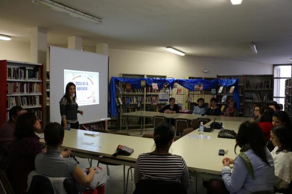 Dia Internacional contra Violencia Genero- noviembre 2014 - Fuente Area de Comunicacion Municipal - 01