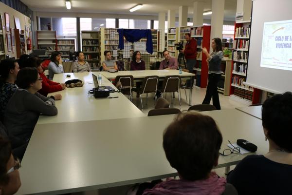 Dia Internacional contra Violencia Genero- noviembre 2014 - Fuente Area de Comunicacion Municipal - 04