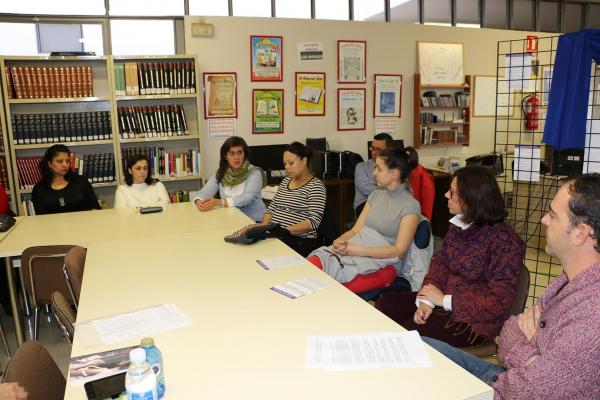 Dia Internacional contra Violencia Genero- noviembre 2014 - Fuente Area de Comunicacion Municipal - 17