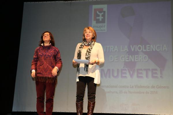 Dia Internacional contra Violencia Genero- noviembre 2014 - Fuente Area de Comunicacion Municipal - 38