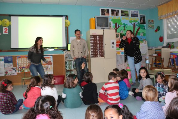 talleres de igualdad en enseñanza infantil-abril 2015-fuente Area Comunicacion Municipal-24