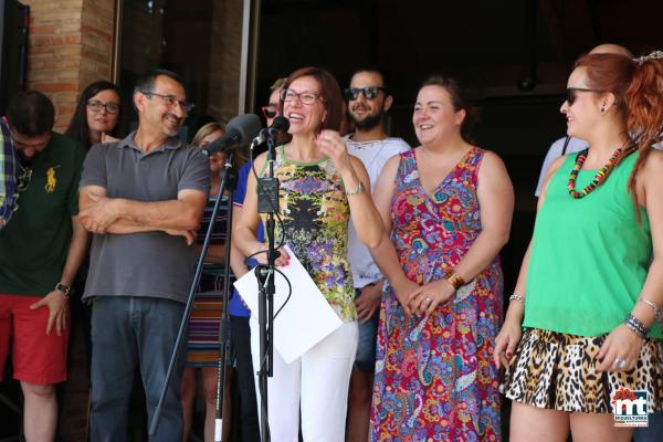 Bandera y apoyo institucional al colectivo LGTBI -2015-06-28-fuente Area de Comunicación Municipal-043