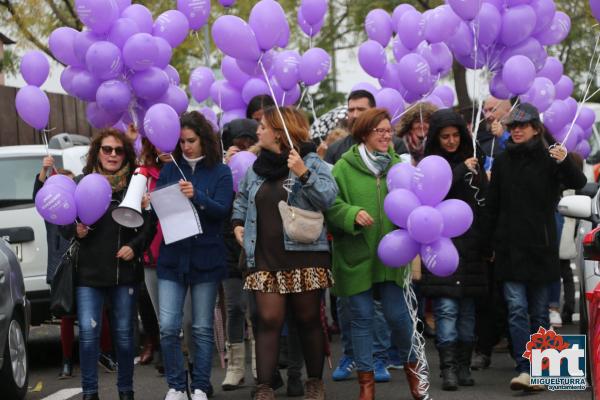 Marcha en el Dia Internacional contra la violencia de genero 2018-Fuente imagen Area Comunicacion Ayuntamiento Miguelturra-017