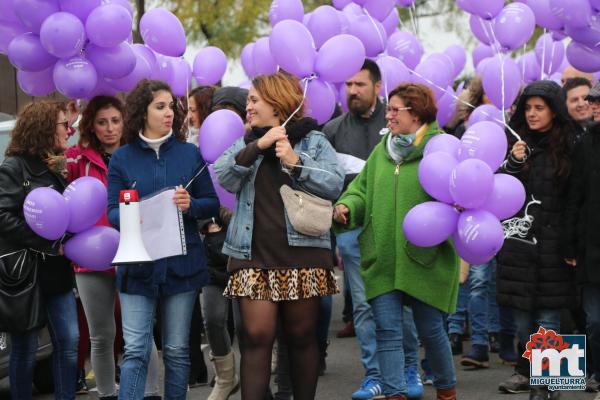 Marcha en el Dia Internacional contra la violencia de genero 2018-Fuente imagen Area Comunicacion Ayuntamiento Miguelturra-018