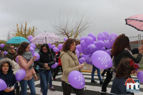 Marcha en el Dia Internacional contra la violencia de genero 2018-Fuente imagen Area Comunicacion Ayuntamiento Miguelturra-020