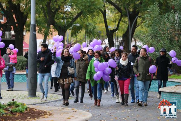 Marcha en el Dia Internacional contra la violencia de genero 2018-Fuente imagen Area Comunicacion Ayuntamiento Miguelturra-027