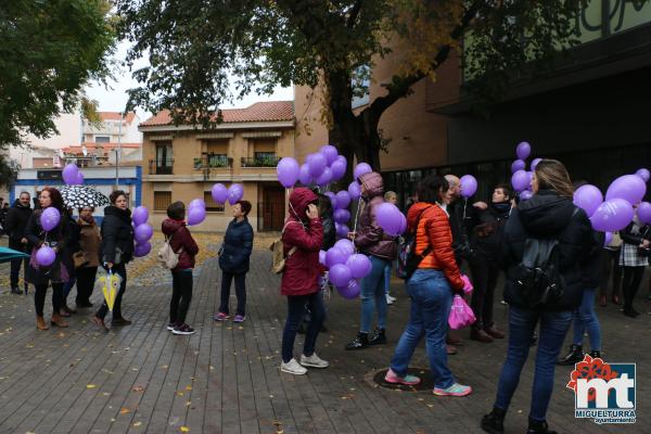 Marcha en el Dia Internacional contra la violencia de genero 2018-Fuente imagen Area Comunicacion Ayuntamiento Miguelturra-036