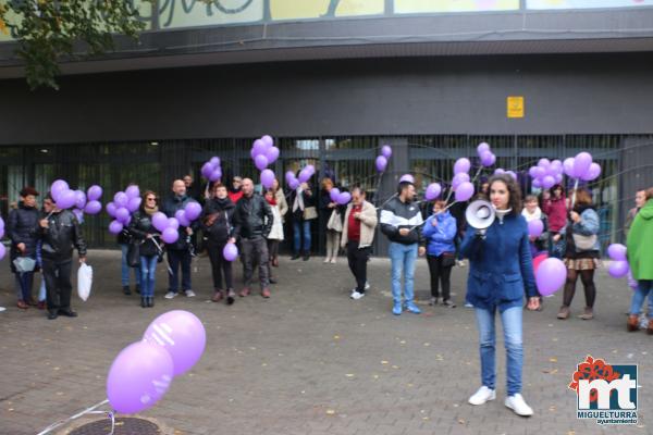 Marcha en el Dia Internacional contra la violencia de genero 2018-Fuente imagen Area Comunicacion Ayuntamiento Miguelturra-039